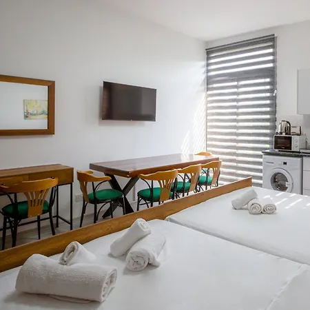 Apartment Central Girne Escape 1 By Holidaykeys 2Plus1 Kyrenia (Northern Cyprus)