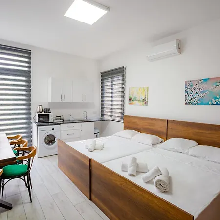 Central Girne Escape 1 By Holidaykeys 2Plus1 Apartment Kyrenia (Northern Cyprus)