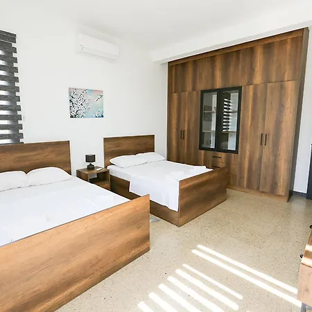Escape Apartment *